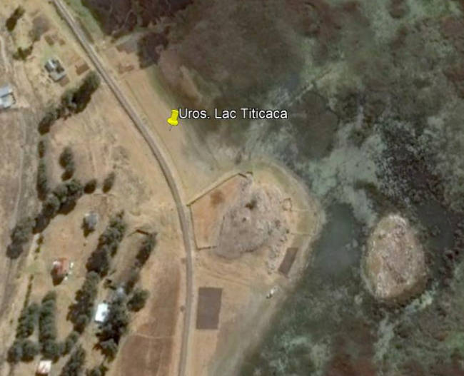 Plage proche de la ville des Uros